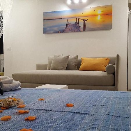 Martina'S House Hotell Porto Cesareo Exteriör bild